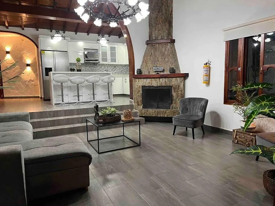 Villa Palos Altos Medellín Colombia